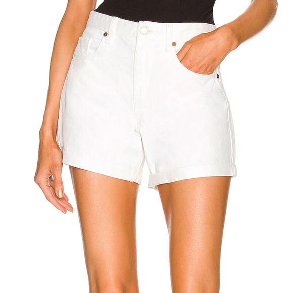 BlankNYC White Mom Cuff Denim Short Size 24 The Perry Relaxed 5 Pocket Jean NEW - Picture 1 of 9